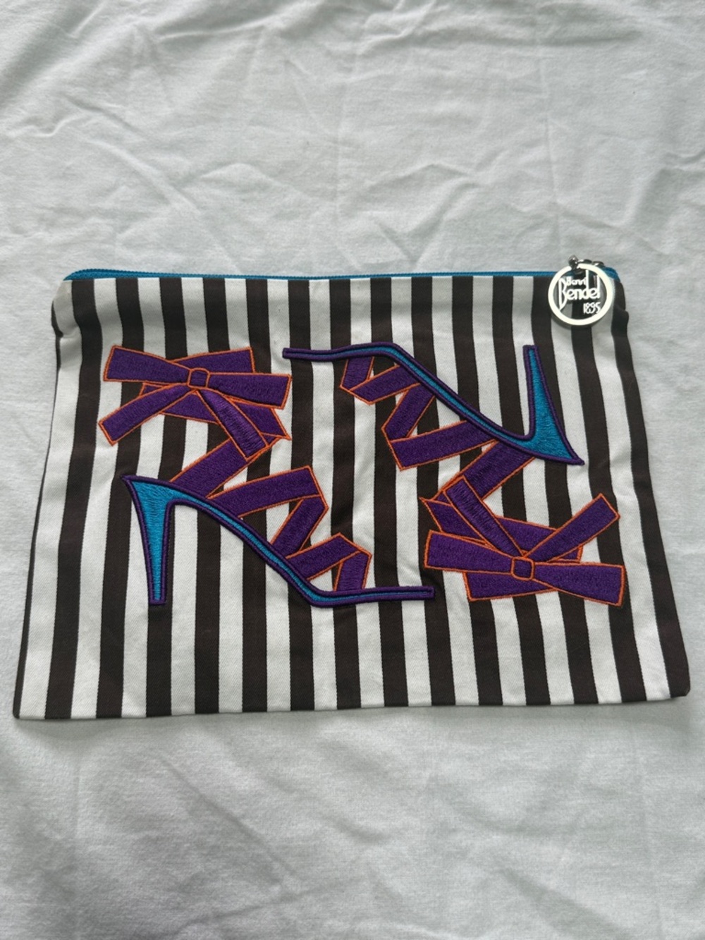 Henri Bendel Striped High Heel Shoes Cosmetic Bag - Picture 10 of 10